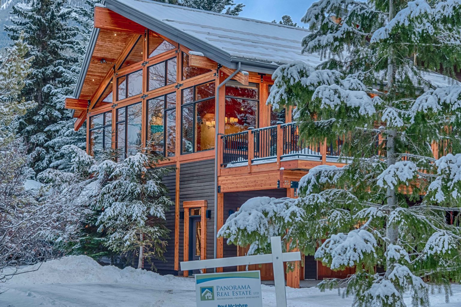 384panoramaplace20191202img_6523_hdrlr Panorama Resort Real Estate